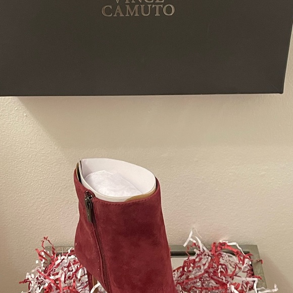 VINCE CAMUTO | Allost Fire Brick Suede Stiletto Booties - Picture 4 of 9